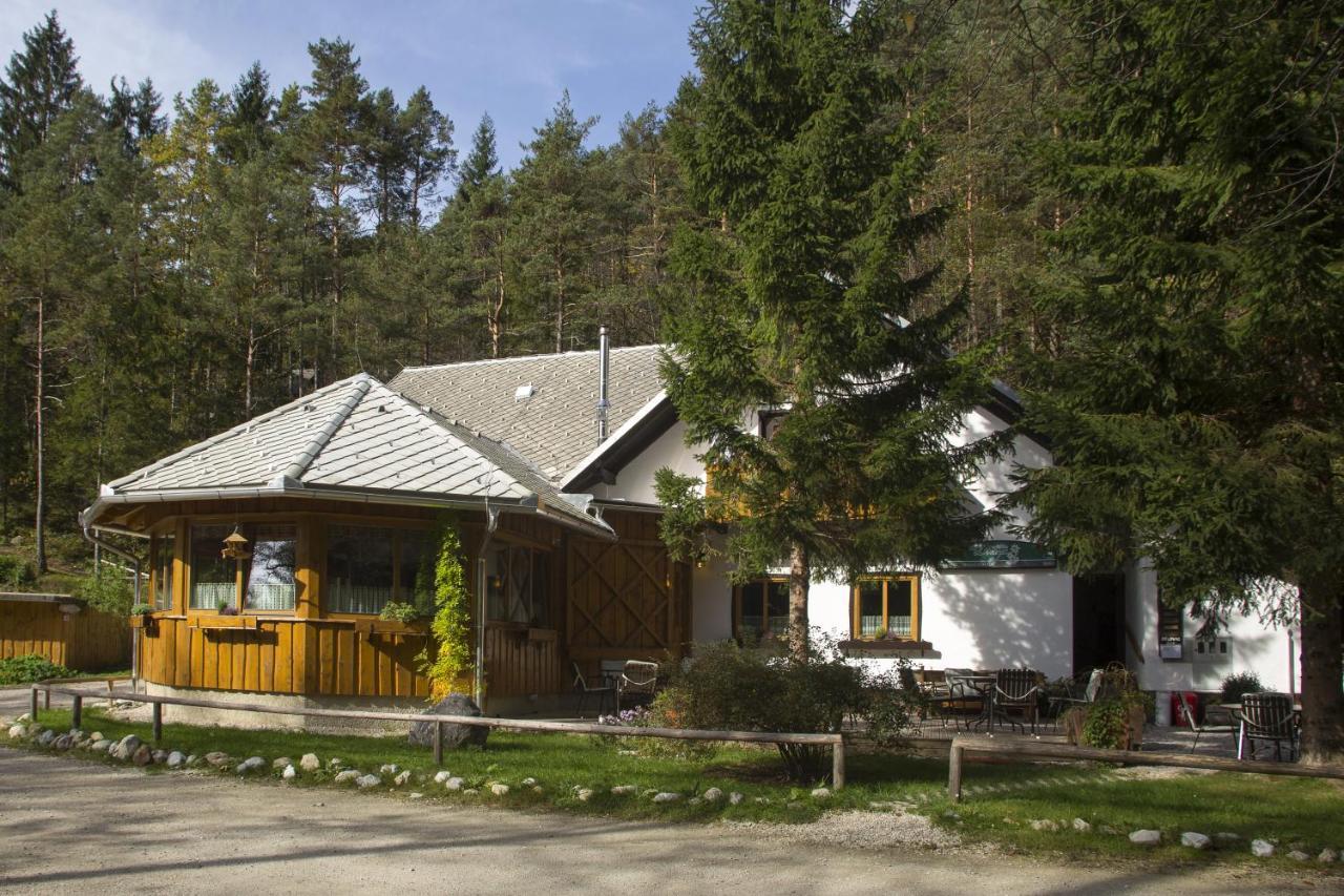Guesthouse Draga Begunje na Gorenjskem Luaran gambar